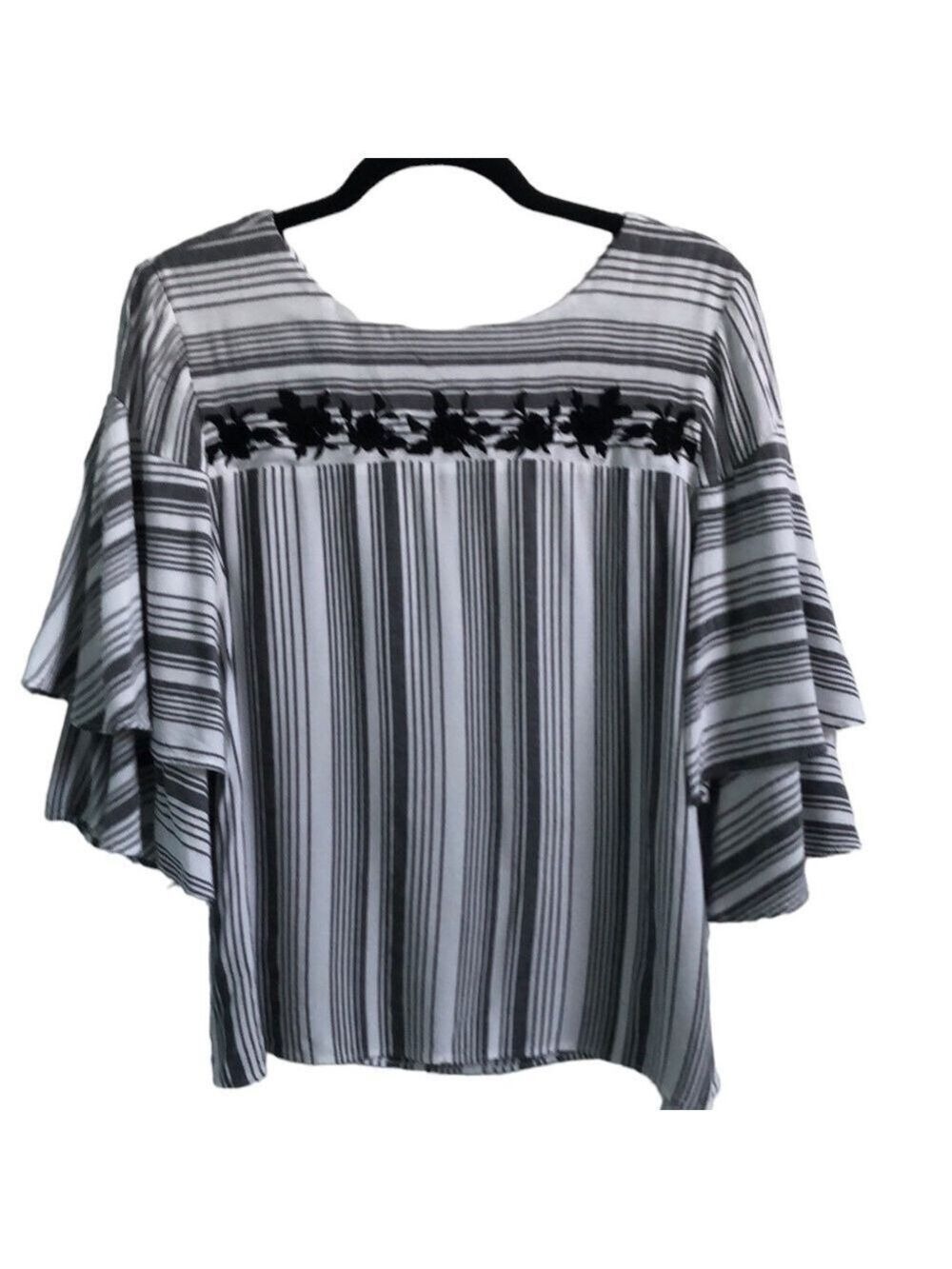 Loft Grey Striped Flutter Sleeve Beaded Detail Blouse Size Small